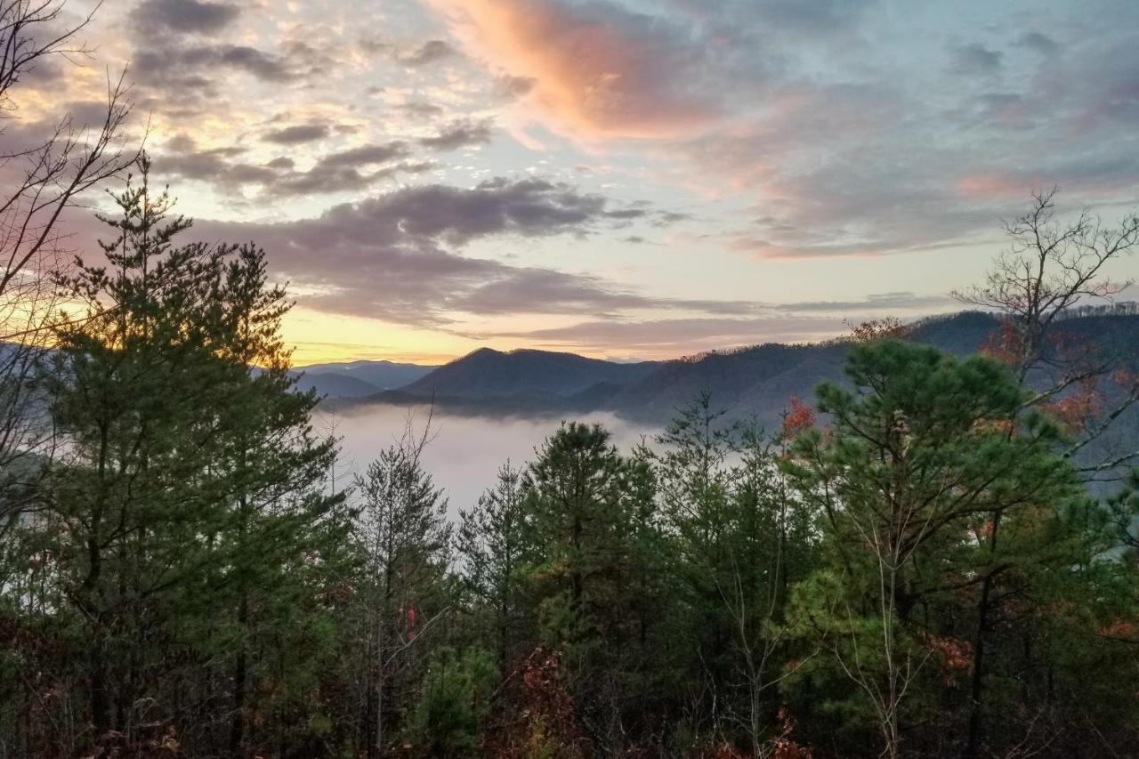 Lazy Bear Lodge Sevierville Exterior foto